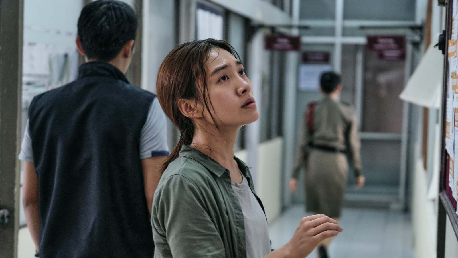 Ac quy doi dau - Deliver us from evil